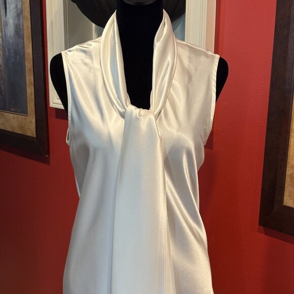 Nine West  White Satin Sleeveless Blouse with Tie - Picture 6 of 6